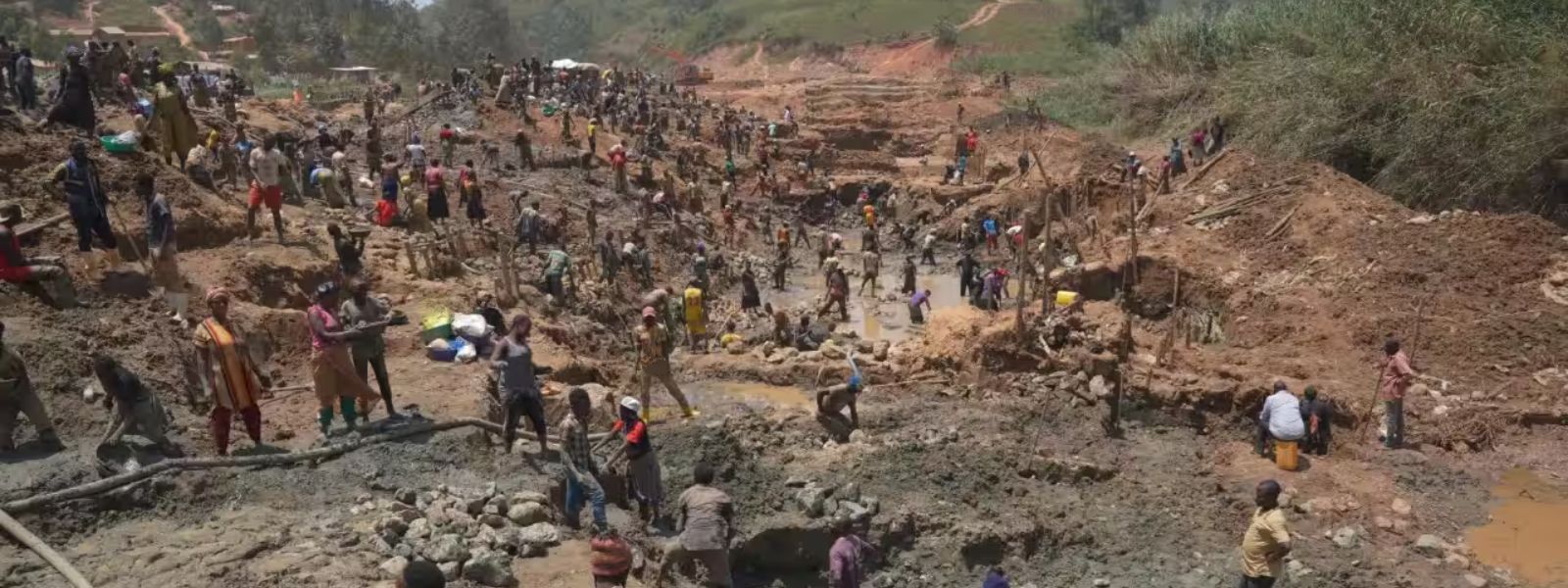 Gold Mine Collapse in CAR Africa; 100 Dead